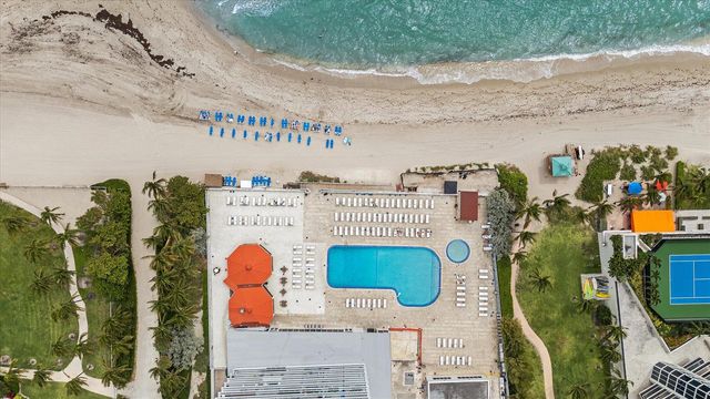 19201 Collins Avenue 114, Sunny Isles Beach, FL 33160