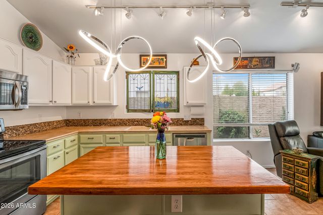 4272 E CHAPAROSA Way, Cave Creek, AZ 85331