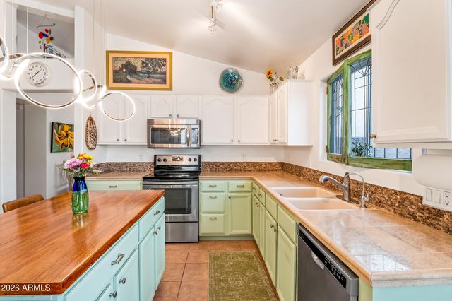 4272 E CHAPAROSA Way, Cave Creek, AZ 85331