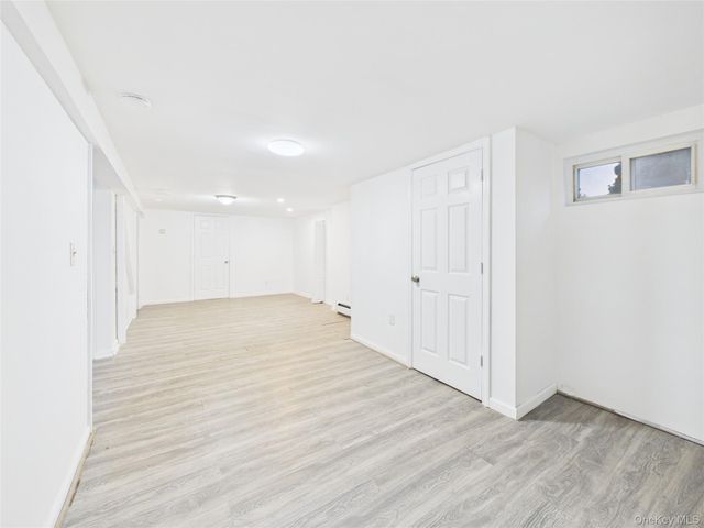 9 Ferndale Drive, Hicksville, NY 11801