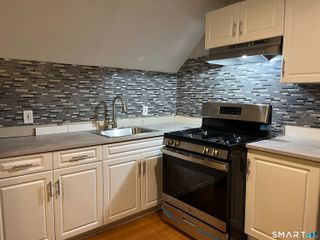 105 First Street, Hamden, CT 06514
