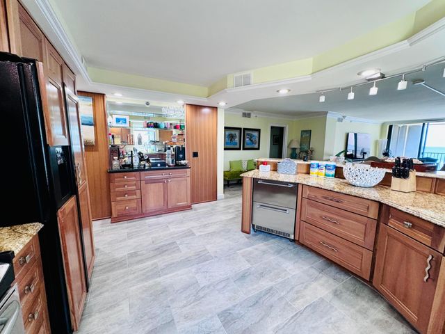 200 S Beach Road 403, Tequesta, FL 33469