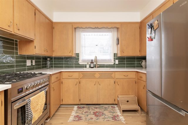 906 Wilshire Boulevard, Kalamazoo, MI 49008