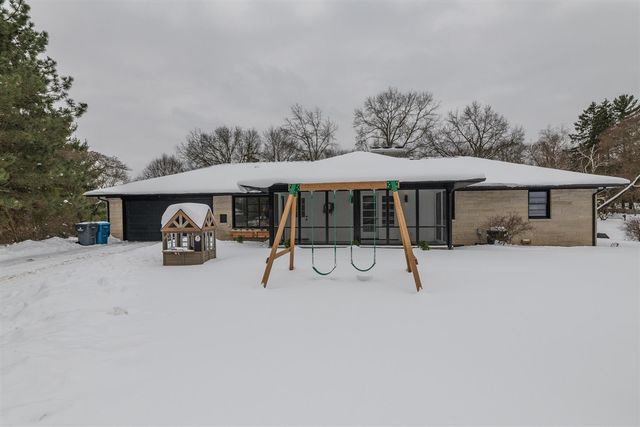 906 Wilshire Boulevard, Kalamazoo, MI 49008