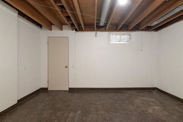 906 Wilshire Boulevard, Kalamazoo, MI 49008