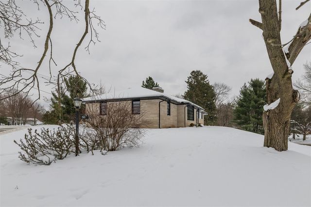 906 Wilshire Boulevard, Kalamazoo, MI 49008