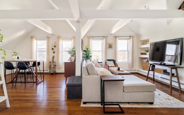 130 Massachusetts Ave 6, Arlington, MA 02474