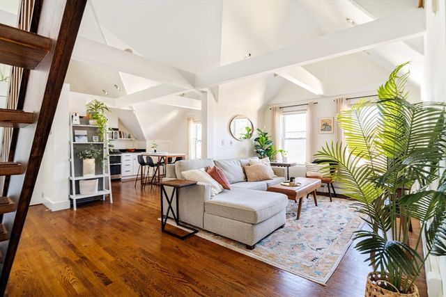 130 Massachusetts Ave 6, Arlington, MA 02474