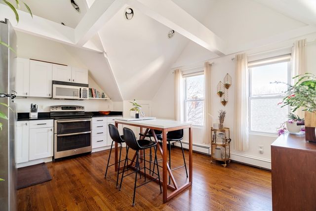 130 Massachusetts Ave 6, Arlington, MA 02474