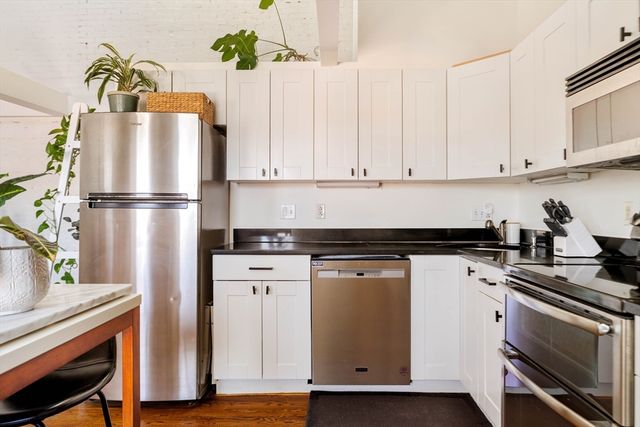 130 Massachusetts Ave 6, Arlington, MA 02474