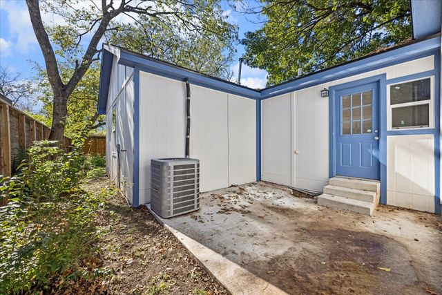 907 E 53rd ST, Austin, TX 78751
