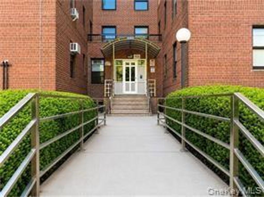 2645 Homecrest Avenue 3G, Brooklyn, NY 11235