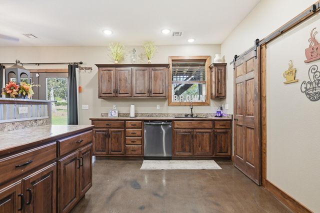 9948 Nyssa Drive, Neosho, MO 64850