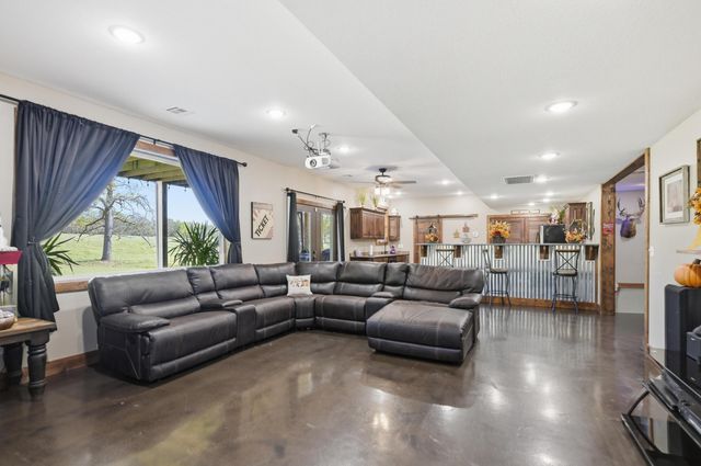 9948 Nyssa Drive, Neosho, MO 64850