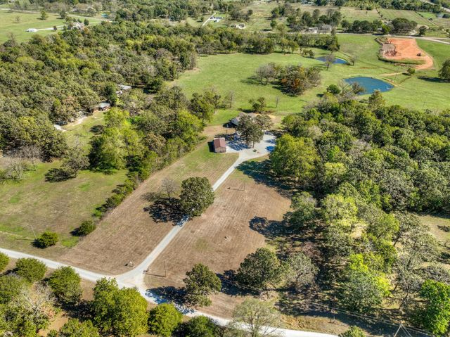 9948 Nyssa Drive, Neosho, MO 64850