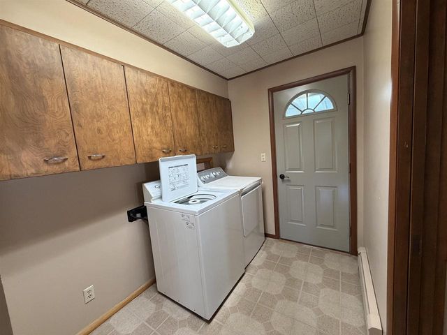 535 PARK AVENUE, Waupaca, WI 54981
