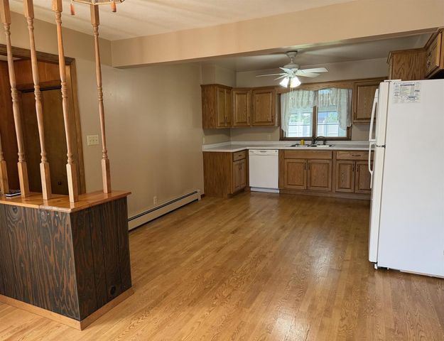 535 PARK AVENUE, Waupaca, WI 54981
