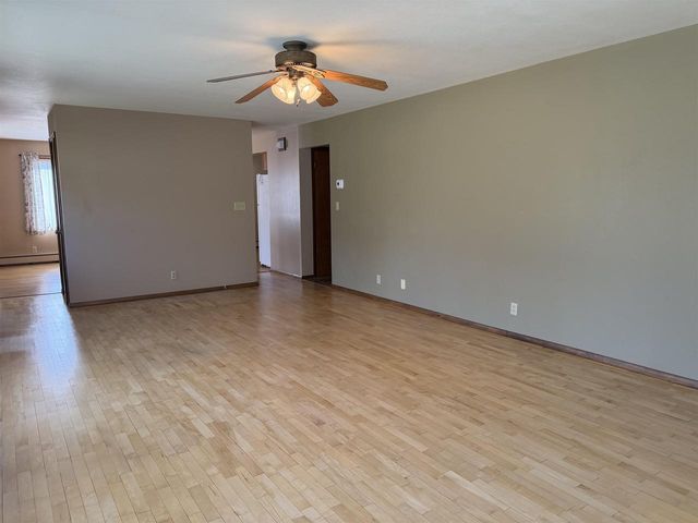 535 PARK AVENUE, Waupaca, WI 54981