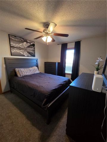 18909 E 34th Terrace, Independence, MO 64057