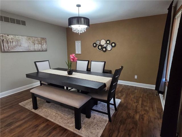 18909 E 34th Terrace, Independence, MO 64057