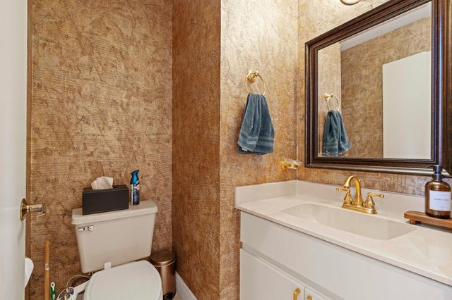 10333 Buena Ventura Drive, Boca Raton, FL 33498
