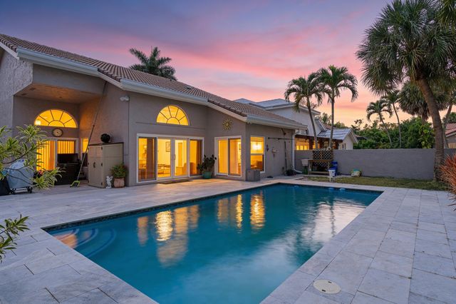 10333 Buena Ventura Drive, Boca Raton, FL 33498