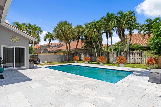 10333 Buena Ventura Drive, Boca Raton, FL 33498