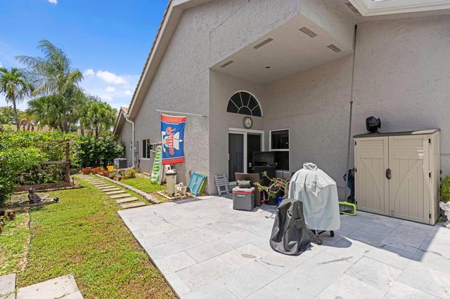 10333 Buena Ventura Drive, Boca Raton, FL 33498