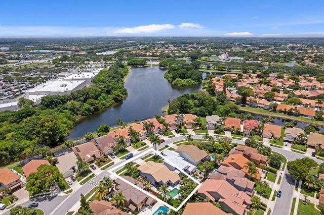 10333 Buena Ventura Drive, Boca Raton, FL 33498