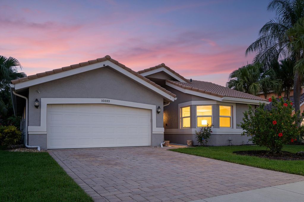 10333 Buena Ventura Drive, Boca Raton, FL 33498