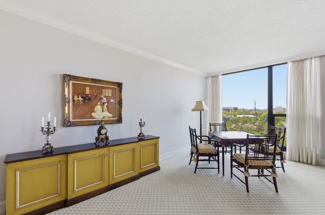 3901 West End Ave Apt 706, Nashville, TN 37205