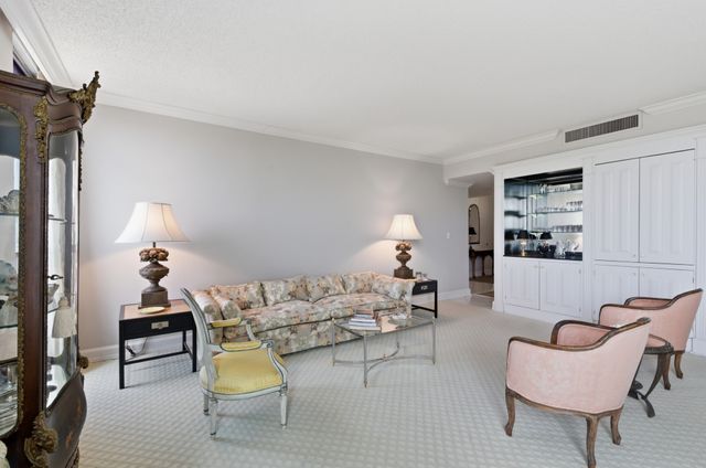 3901 West End Ave Apt 706, Nashville, TN 37205