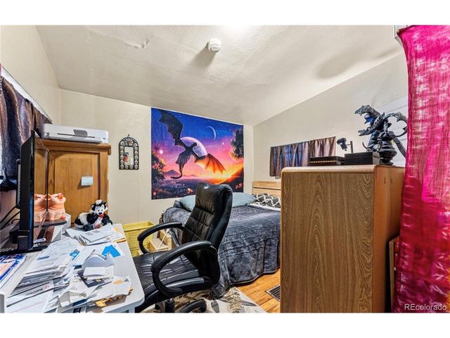 2130 N Franklin St, Denver, CO 80205