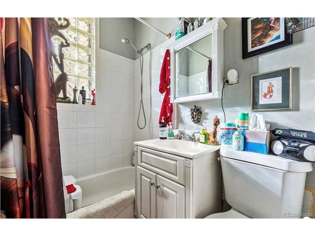 2130 N Franklin St, Denver, CO 80205