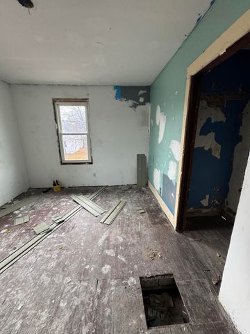 396 Upton Avenue, Battle Creek City, MI 49037