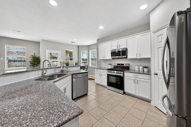 4019 Regal Stone Lane, Sugar Land, TX 77479
