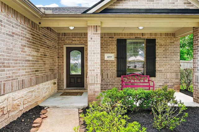 4019 Regal Stone Lane, Sugar Land, TX 77479