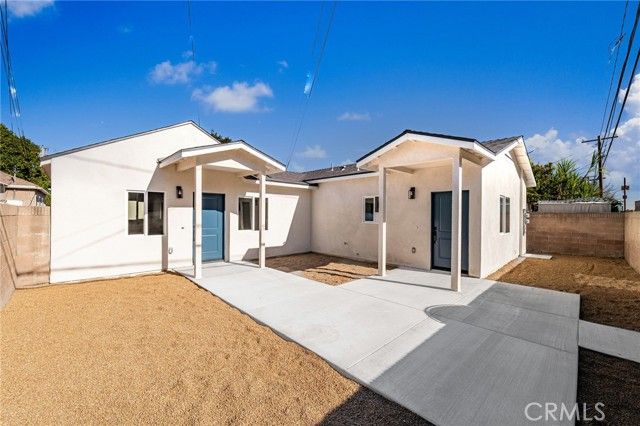 2155 Euclid Avenue, Long Beach, CA 90815