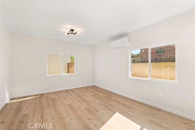 2155 Euclid Avenue, Long Beach, CA 90815