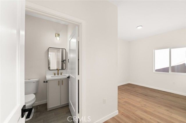 2155 Euclid Avenue, Long Beach, CA 90815