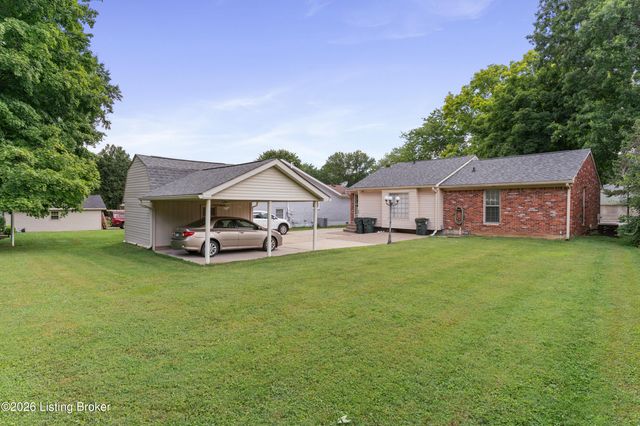 9302 Marse Henry Dr, Louisville, KY 40299