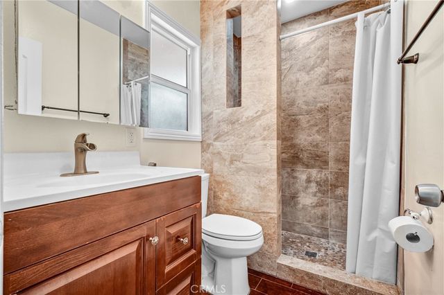 4281 E Jacinto, Long Beach, CA 90815