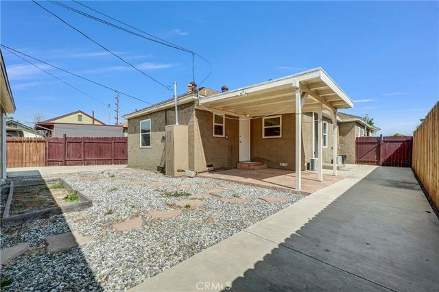 4281 E Jacinto, Long Beach, CA 90815