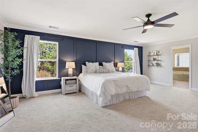 7010 Evanton Loch Road, Charlotte, NC 28278