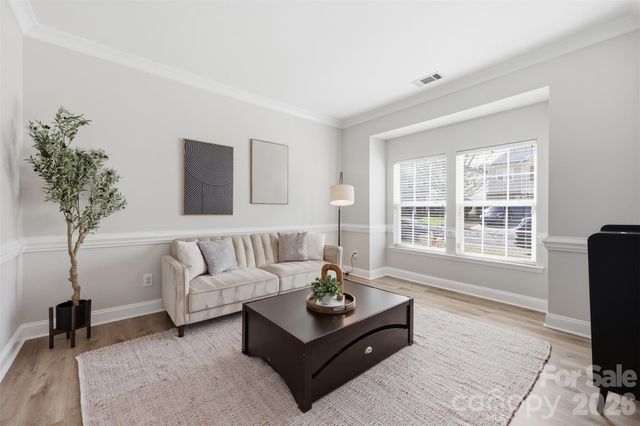 7010 Evanton Loch Road, Charlotte, NC 28278