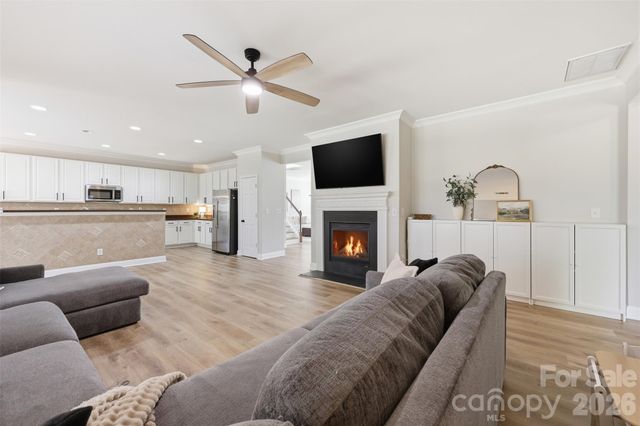 7010 Evanton Loch Road, Charlotte, NC 28278