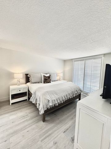 100 Ocean Trail Way 303, Jupiter, FL 33477