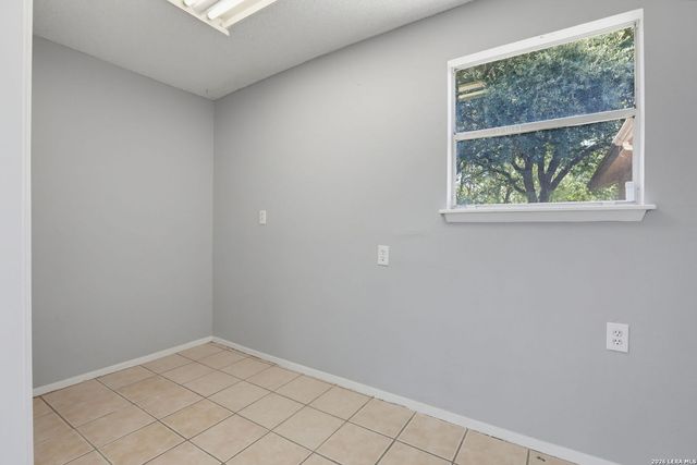 8006 Tokay, San Antonio, TX 78254