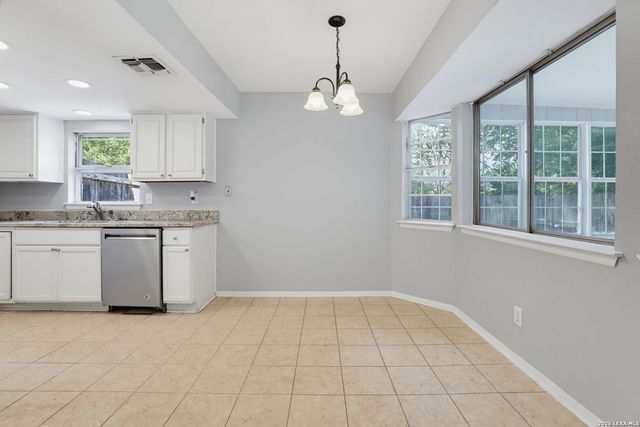 8006 Tokay, San Antonio, TX 78254