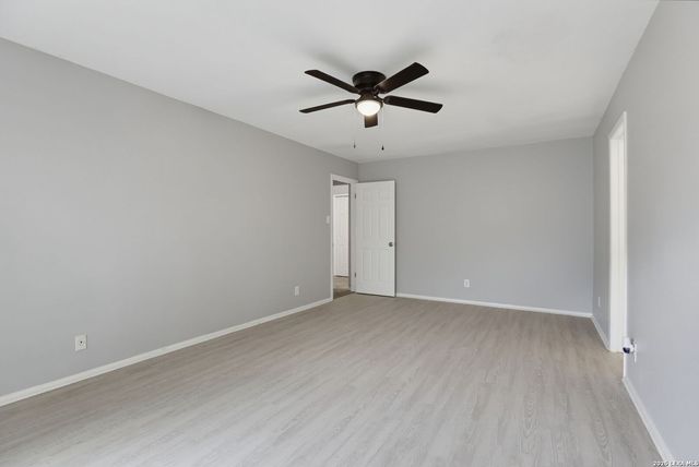 8006 Tokay, San Antonio, TX 78254